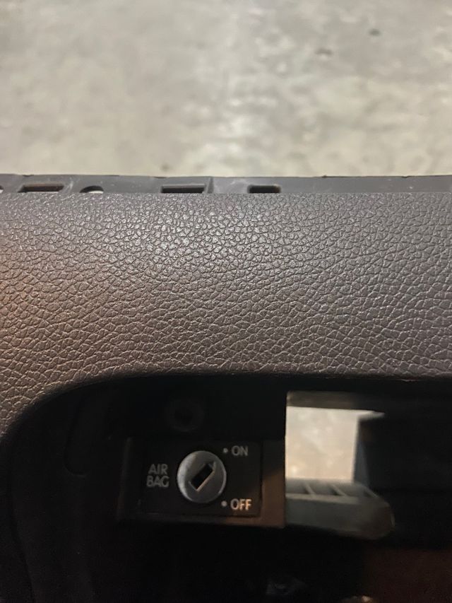 GUANTERA CON DESCONEXIÓN VOLKSWAGEN 1K1 857 290 