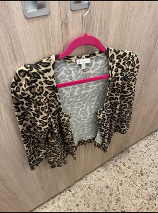Chaqueta leopardo