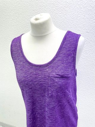 Camiseta gym jaspeada morado