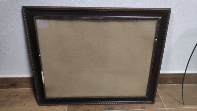 Marco antiguo, muy bonito, con cristal y trasera