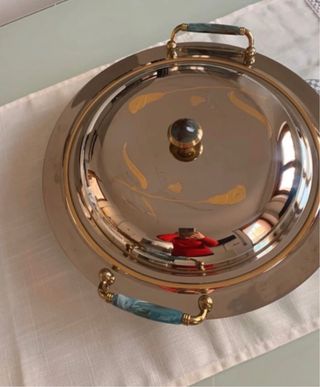 vassoio con coperchio