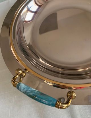 vassoio con coperchio