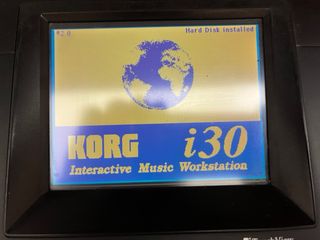 Workstation Korg i30 + M-Audio Keystation 49e
