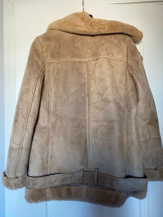 Abrigo de Stradivarius