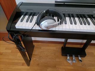 Teclado electrónico Kawai ES-8