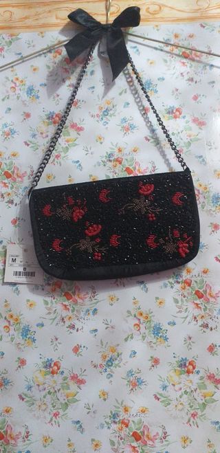 BOLSO DE FIESTA STRADIVARIUS