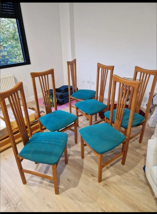 Mesa de comedor y 6 sillas