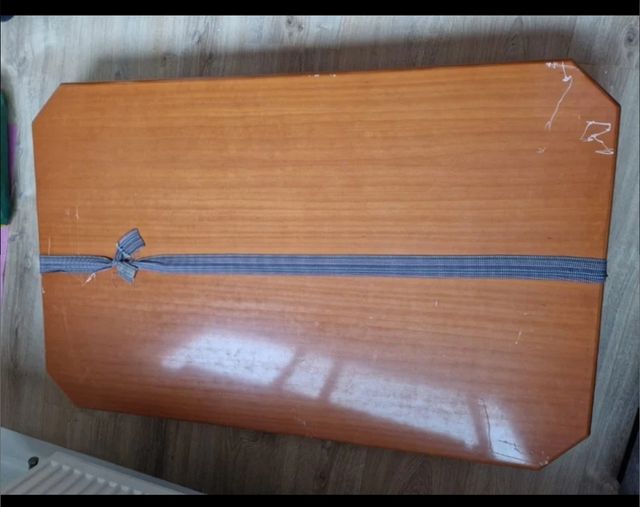 Mesa de comedor y 6 sillas