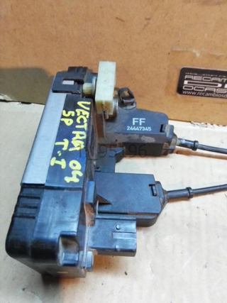 Cerradura puerta trasera izquierda Opel Ve h_95196