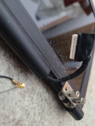 ASUS T serie schermo