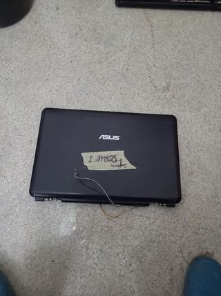 ASUS T serie schermo
