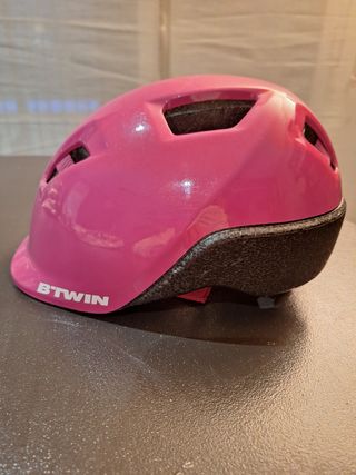 CASCO BTWIN NIÑOS XS y PROTECTORES 2XS