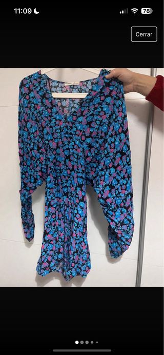 Vestido de flores Pull&bear