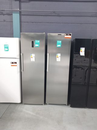 Congelador vertical inox 188 cm