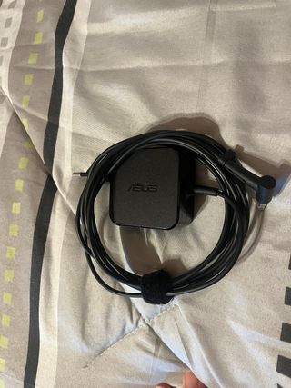 Ordenador Portatil ASUS UX431F