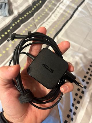 Ordenador Portatil ASUS UX431F