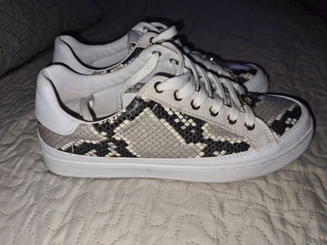 Zapatillas guess