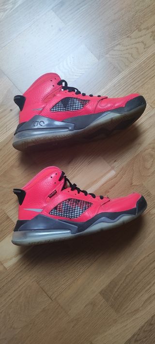 JORDAN MARS 270 PSG