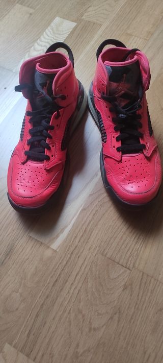 JORDAN MARS 270 PSG