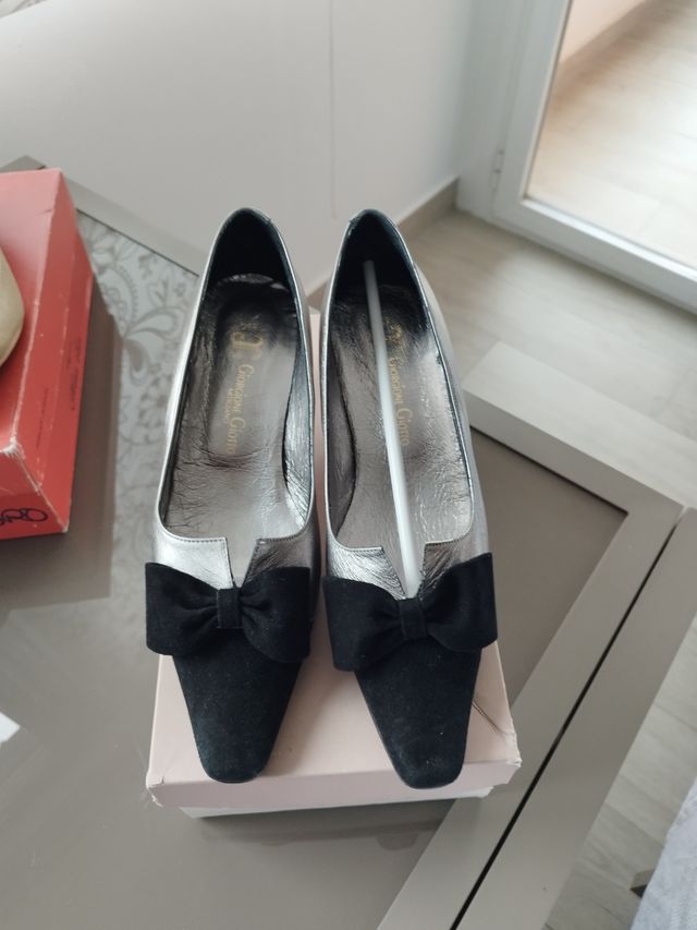 zapatos de de vestir puesto una vez número  n 39