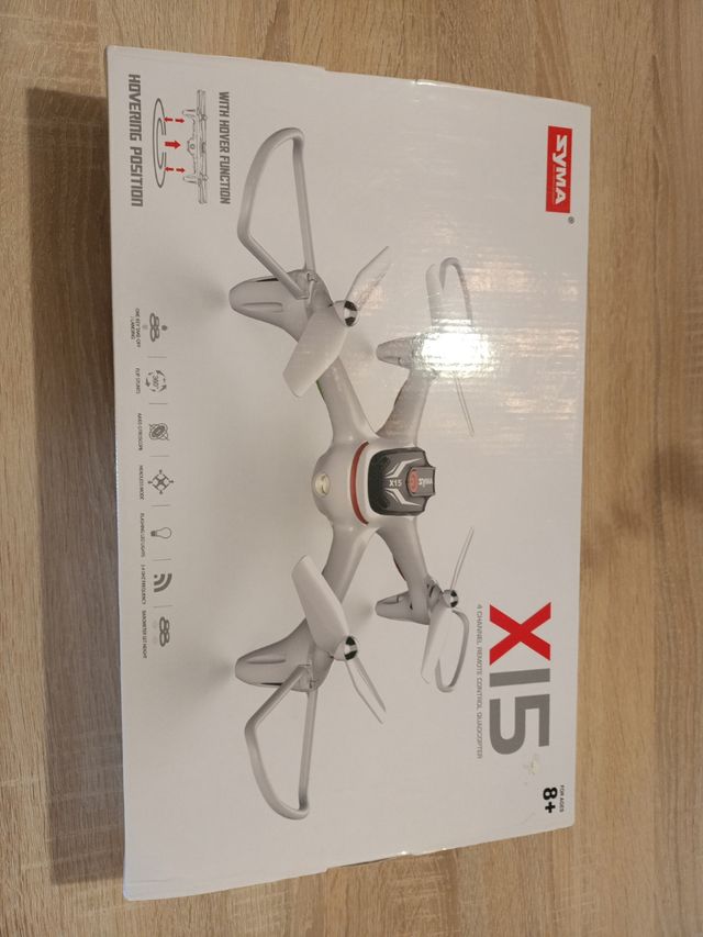 Dron XI5