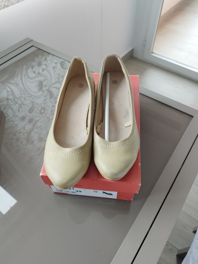 Zapatos de vestir cómodos usado solo una