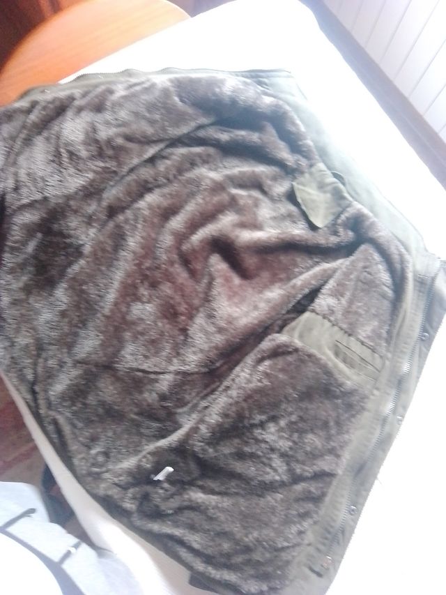 Cappotto lungo o parka nuovo mai usato