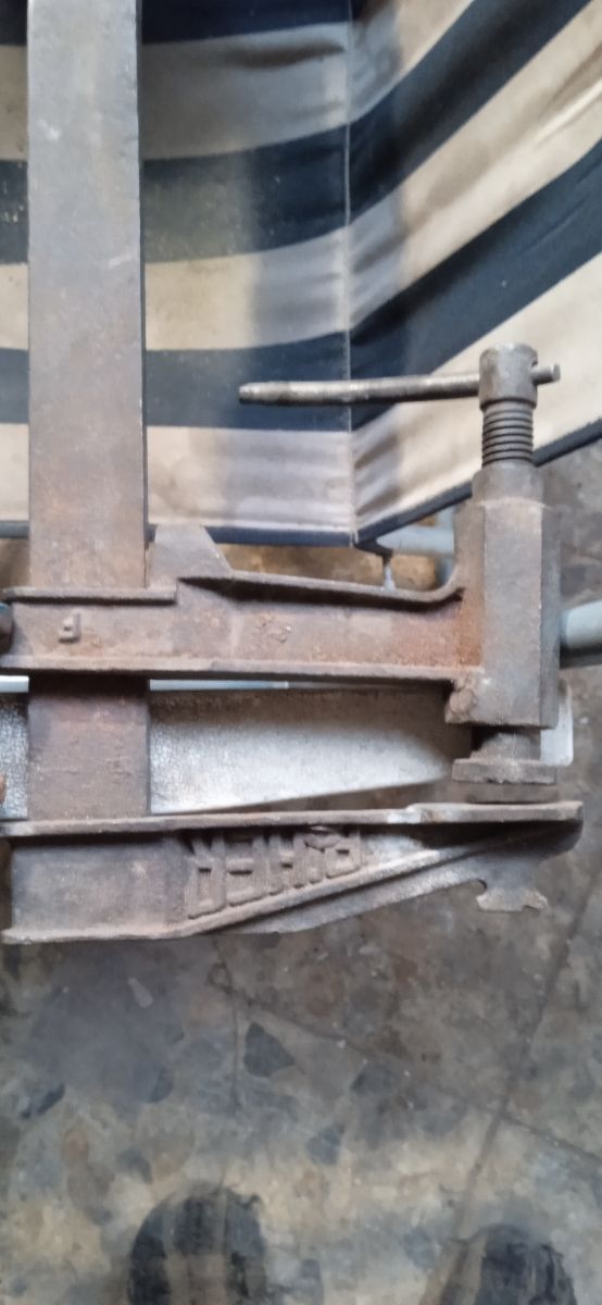 2 sarjentas normales