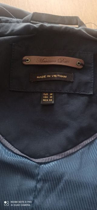 Chaqueta, tipo americana, con capucha