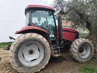 Se vende tractor