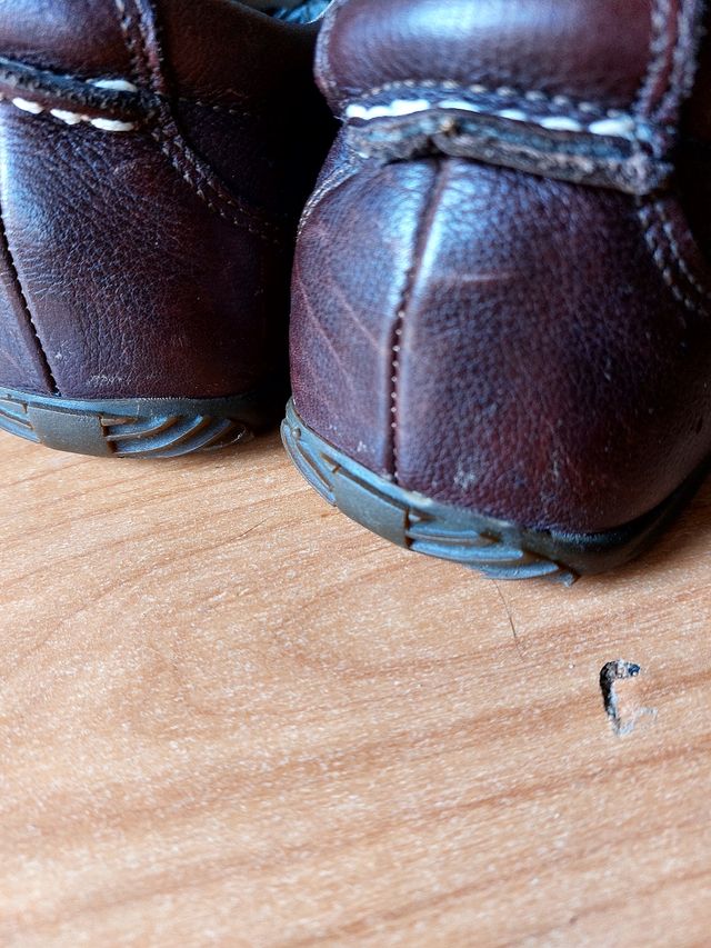 Zapatos Zara.Talla 40.Granates.Piel.