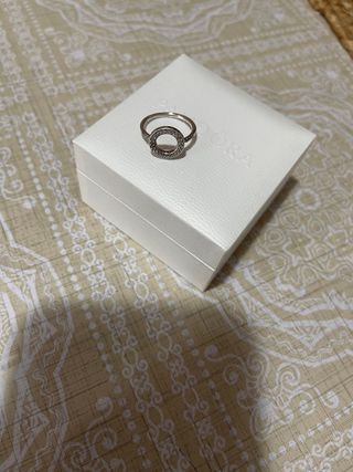anillo Pandora