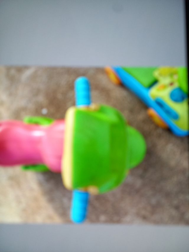 Moto y correpasillos urge oferta