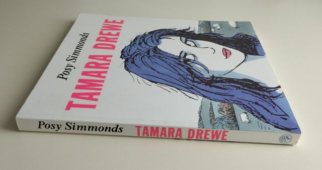 TAMARA DREW (CÓMIC EN INGLÉS)