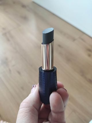 Pintalabios 💄 Kiko gris