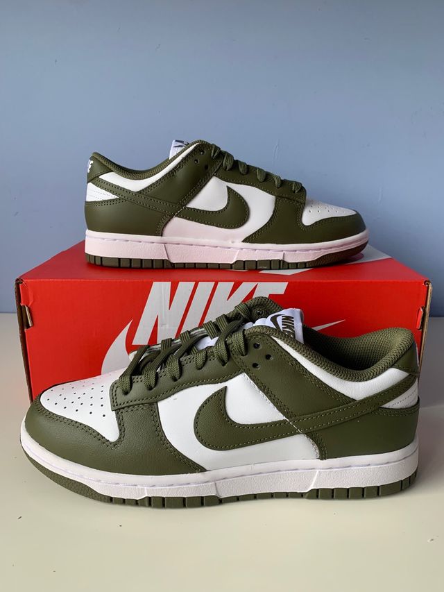 Nike Dunk Low Medium Olive