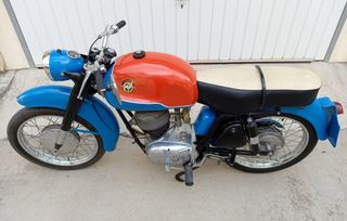 MV Augusta 160cc.