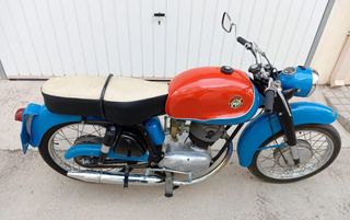 MV Augusta 160cc.