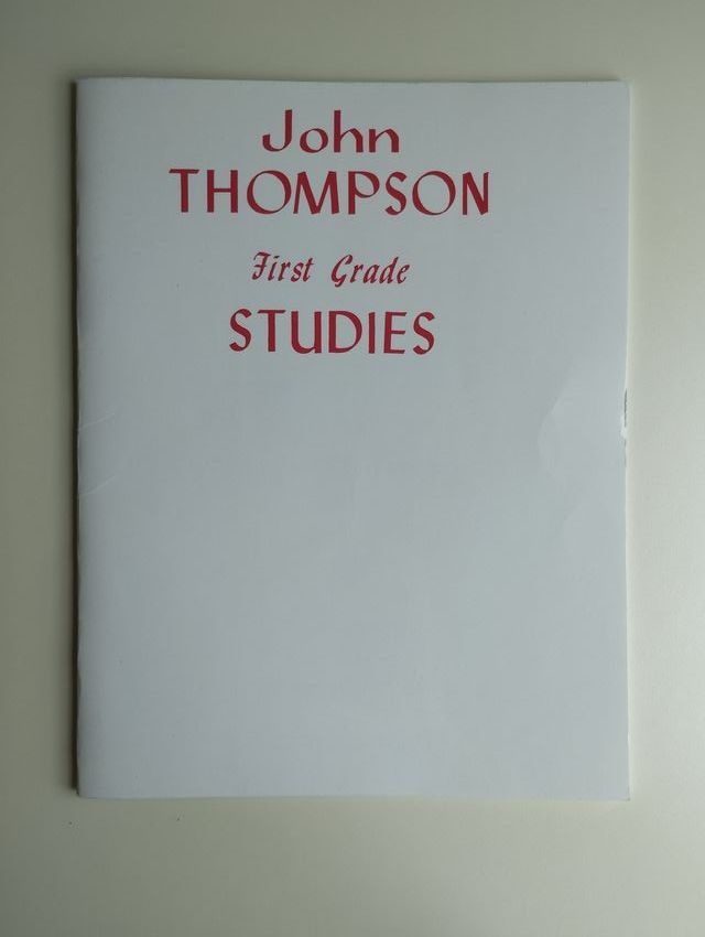 PARTITURA DE ESTUDIOS DE PIANO PARA PRINCIPIANTES