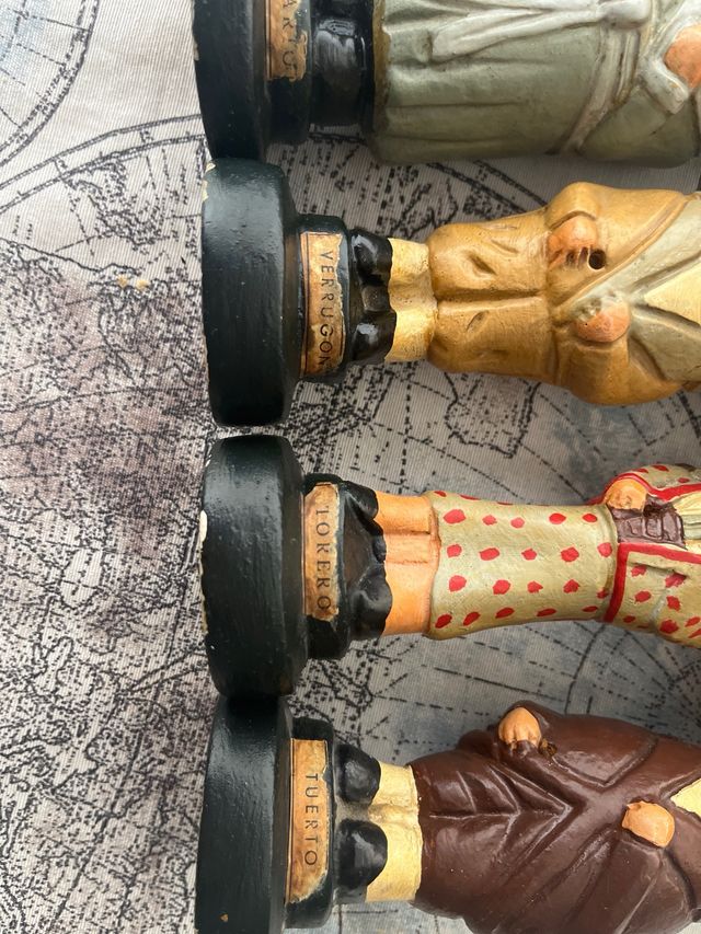 Cabezudos El Pilar antiguos