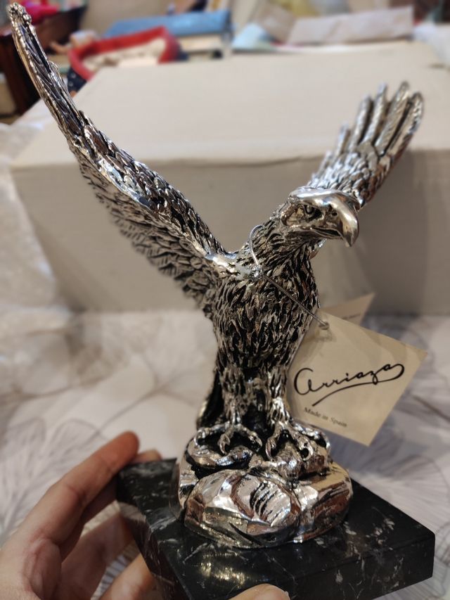Escultura plata águila Arriaza NUEVA