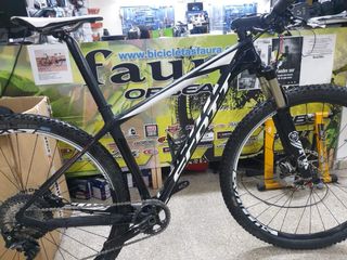 Bicicleta Scott Scale 910