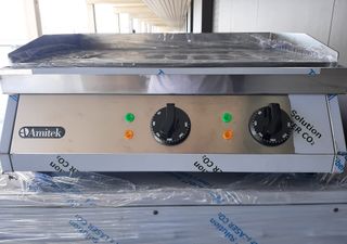 PLANCHA PROFESIONAL ELÉCTRICA FT2