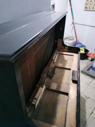 Piano antiguo Vintage Vertical 