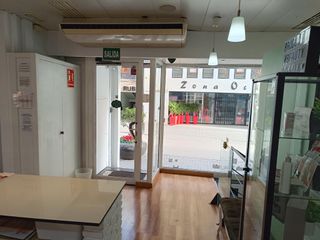 SE TRASPASA CENTRO DE ESTETICA EN RUBI