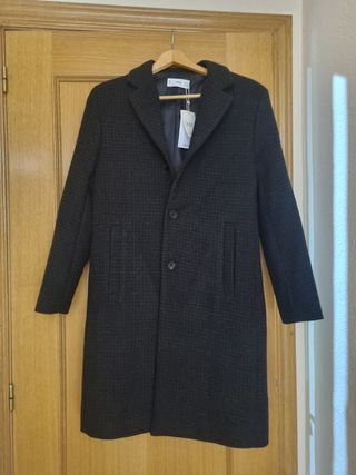 ABRIGOS Y CHAQUETAS