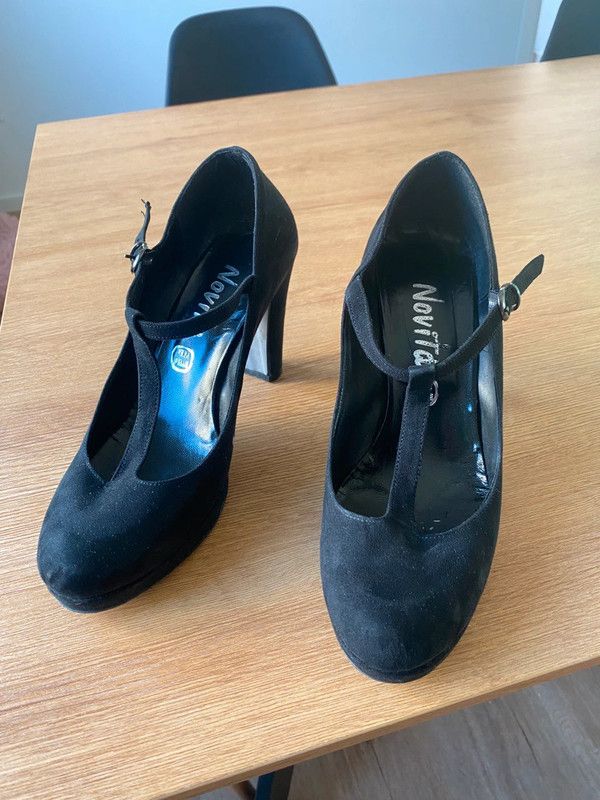 Novità Decollete Donna num 38 usate 2 volte