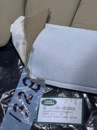 HCA105330SUC Funda asiento beige del. Discovery 1
