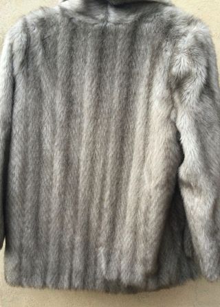 CHAQUETÓN/ ABRIGO PELO SINTÉTICO GRIS