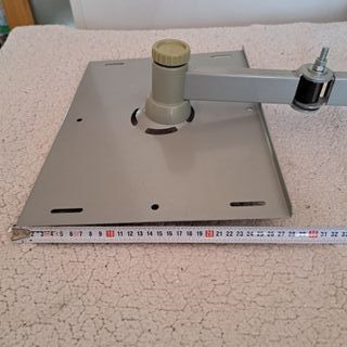 Soporte pared televisión pequeña